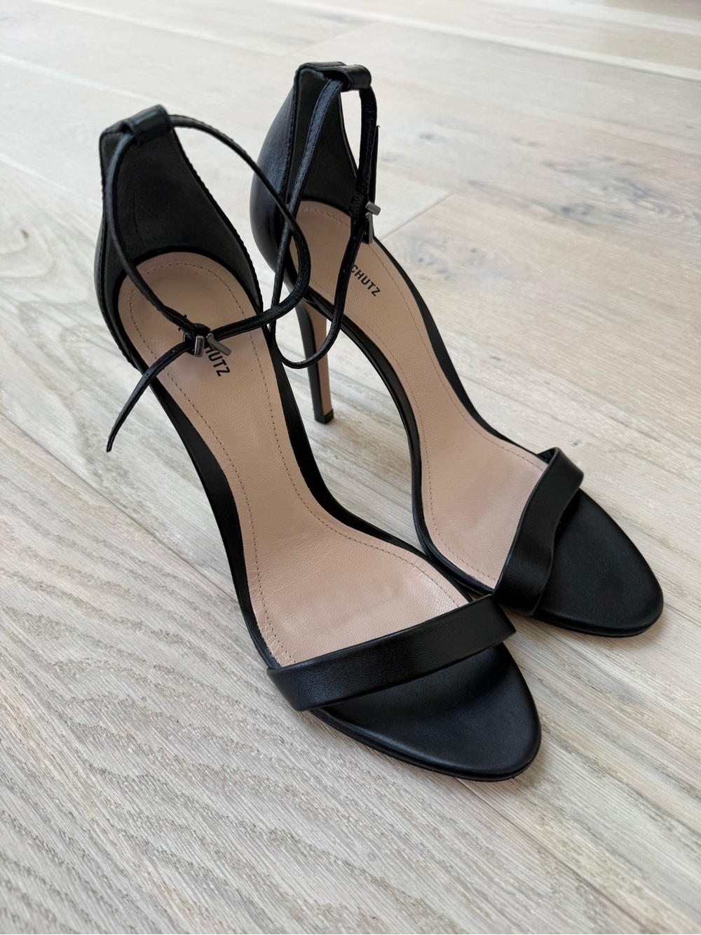 Schutz Casey Lee Black Leather Ankle-Tie Stiletto Sandals Size 10